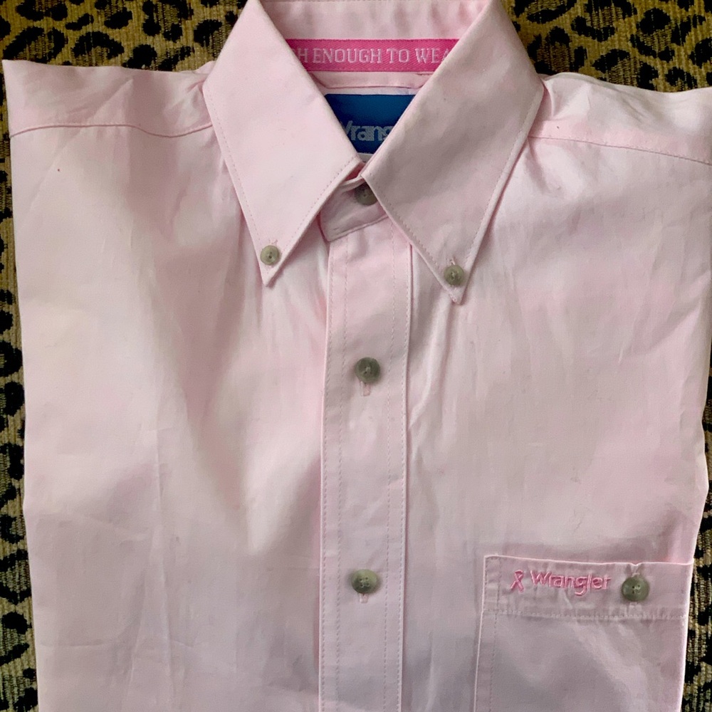 Wrangler “Tough enough to wear pink” 100% Algodon Cotton western shirt. Size S